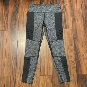 Women’s fleece lined leggings
